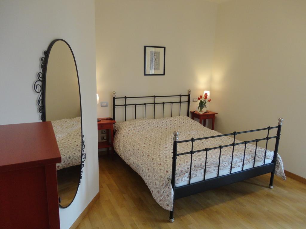 Apartamento Casa Ghibellina Castelbellino Habitación foto