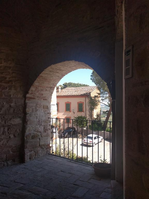 Apartamento Casa Ghibellina Castelbellino Exterior foto